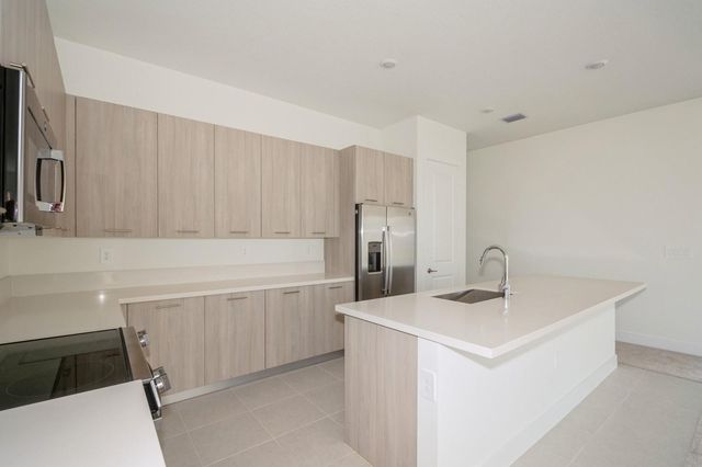12290 SW 44th Court, Davie, FL 33330