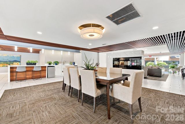 1323 Queens Road 419, Charlotte, NC 28207