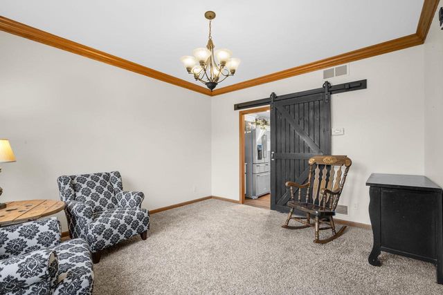 5429 Yale DRIVE, Franklin, WI 53132