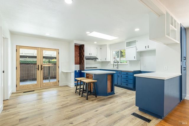 20095 River Blvd, Monte Rio, CA 95462