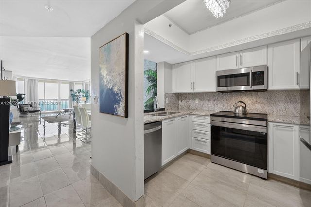 17375 Collins Avenue 2101, Sunny Isles Beach, FL 33160