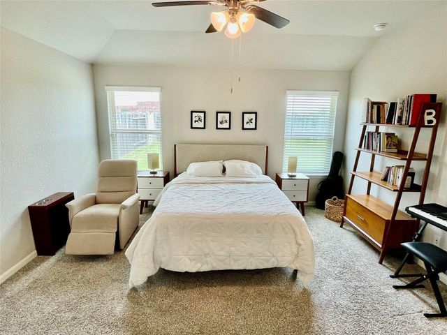 18326 Pin Oak Lake Drive, Richmond, TX 77407