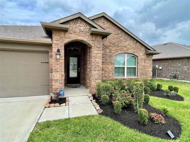 18326 Pin Oak Lake Drive, Richmond, TX 77407