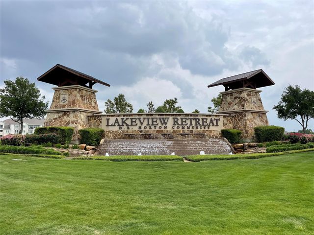 18326 Pin Oak Lake Drive, Richmond, TX 77407