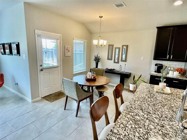 18326 Pin Oak Lake Drive, Richmond, TX 77407