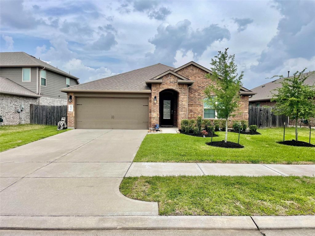 18326 Pin Oak Lake Drive, Richmond, TX 77407