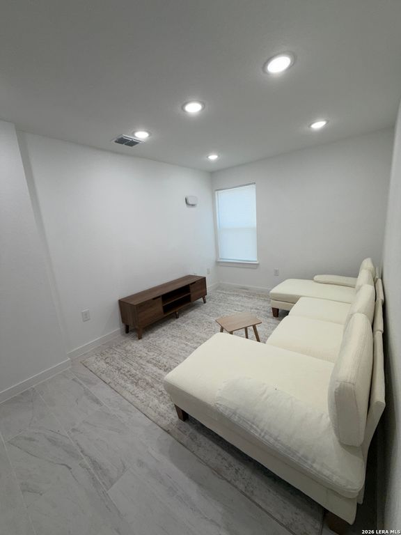 8503 S FLORES ST, San Antonio, TX 78221