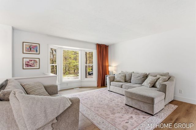 17160 5th Street, Holland, MI 49424