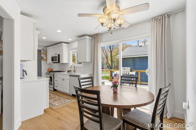17160 5th Street, Holland, MI 49424