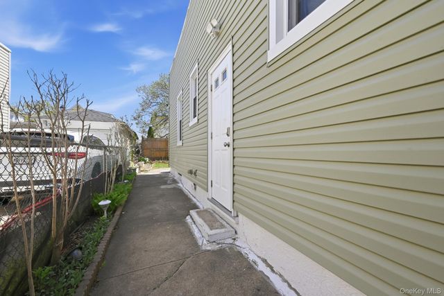 13311 231st Street, Laurelton, NY 11413