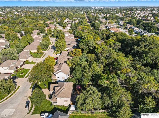 16641 Olive Street, Omaha, NE 68136