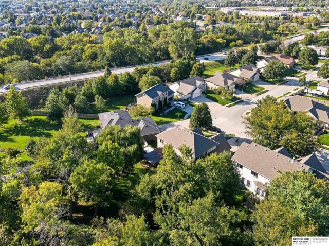 16641 Olive Street, Omaha, NE 68136