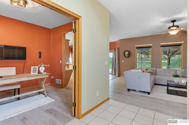 16641 Olive Street, Omaha, NE 68136