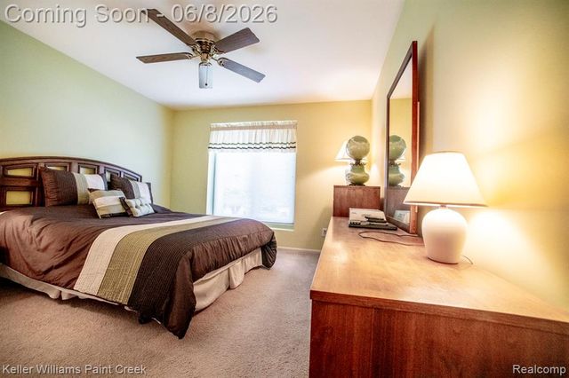 1447 Oakstone Drive, Rochester Hills, MI 48309