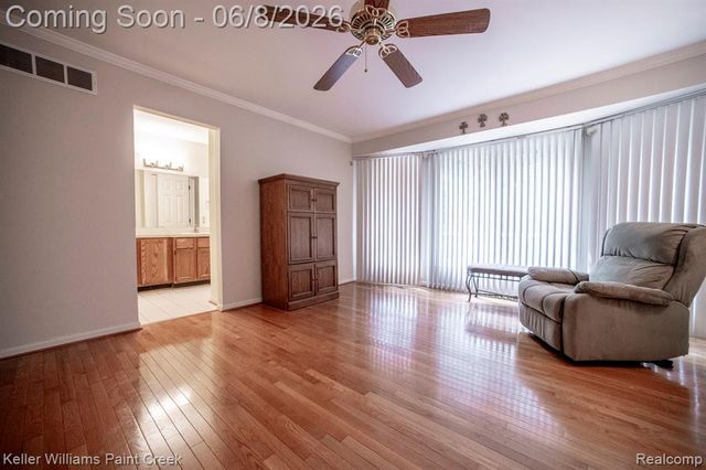 1447 Oakstone Drive, Rochester Hills, MI 48309