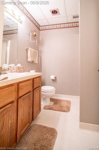 1447 Oakstone Drive, Rochester Hills, MI 48309