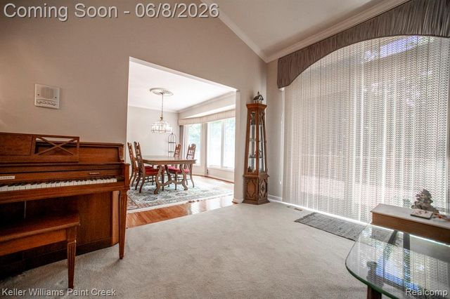 1447 Oakstone Drive, Rochester Hills, MI 48309
