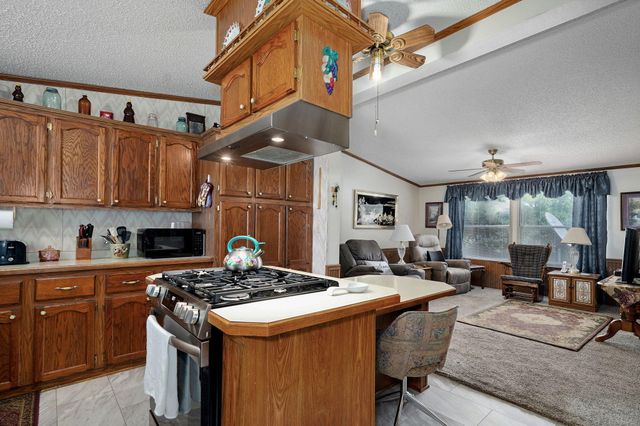 12374 Lawrence 1150, Mt Vernon, MO 65712