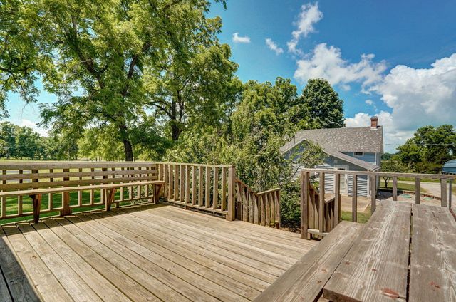 12374 Lawrence 1150, Mt Vernon, MO 65712