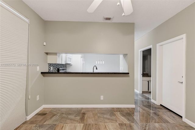 2340 NW 161st Ave, Pembroke Pines, FL 33028