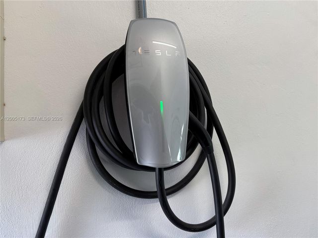 2340 NW 161st Ave, Pembroke Pines, FL 33028