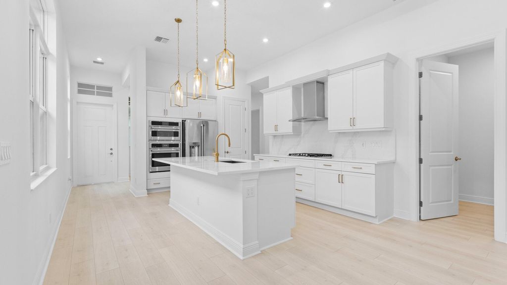 108 SE Via Tirso, Port St. Lucie, Port St Lucie, FL 34952