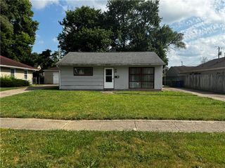 4642 W Hillcrest Avenue, Dayton, OH 45406