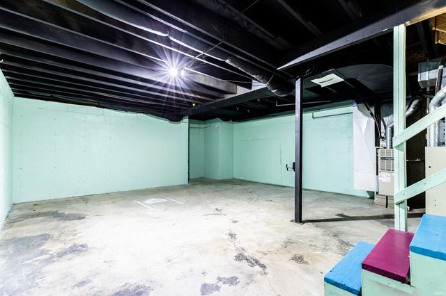 8330 Greendale Drive, Evansville, IN 47711