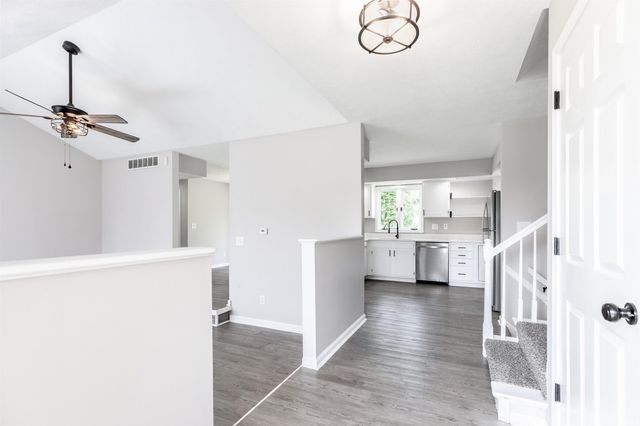 8330 Greendale Drive, Evansville, IN 47711
