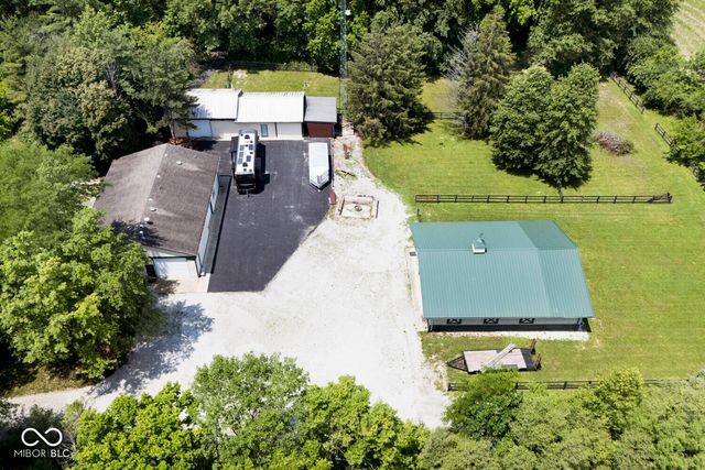 7504 W 600 S, New Palestine, IN 46163