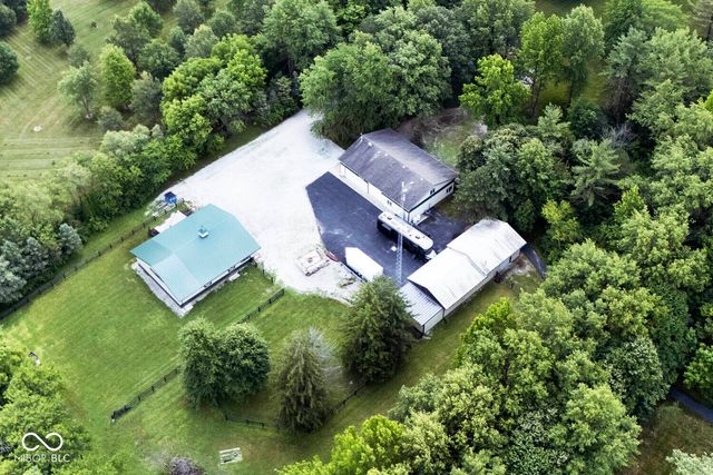 7504 W 600 S, New Palestine, IN 46163