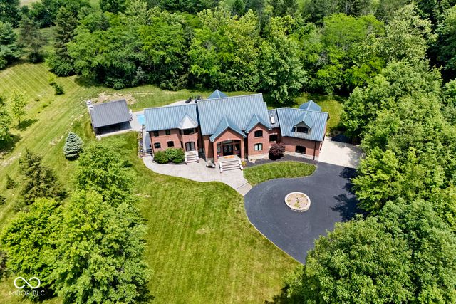7504 W 600 S, New Palestine, IN 46163