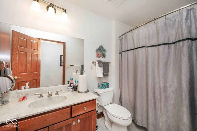 7504 W 600 S, New Palestine, IN 46163