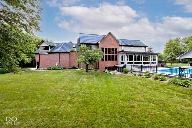 7504 W 600 S, New Palestine, IN 46163