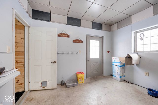 7504 W 600 S, New Palestine, IN 46163