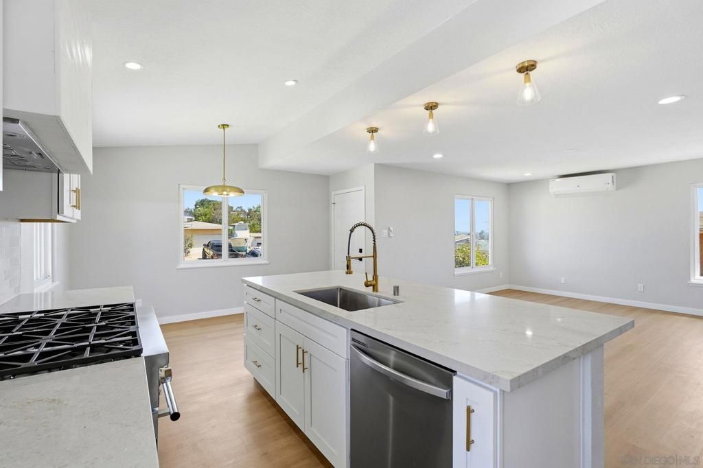 6228 Calle Pavana, San Diego, CA 92139 — photo 4