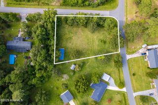 203 Queens Road, Hubert, NC 28539