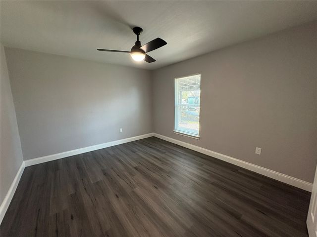 128 Brewster Street, Robinson, TX 76706