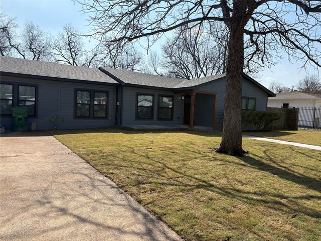 128 Brewster Street, Robinson, TX 76706