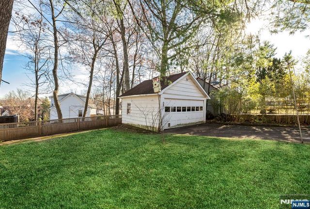 1329 Dickerson Road, Teaneck, NJ 07666