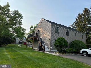 890 BELFRY DR, Blue Bell, PA 19422