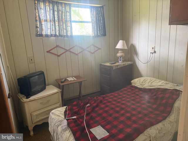 75 VERMONT AVENUE, Earleville, MD 21919