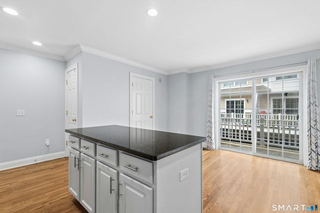 85 Camp Avenue 17B, Stamford, CT 06907