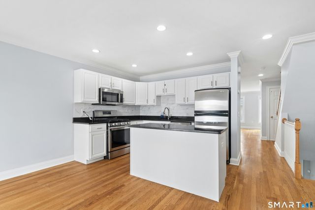 85 Camp Avenue 17B, Stamford, CT 06907