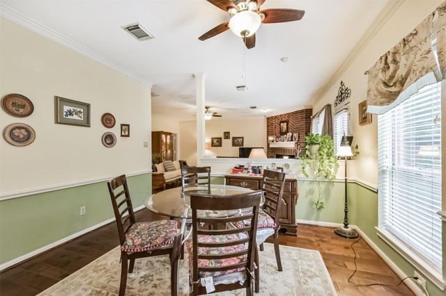 1306 N Gabriel River Circle, Sugar Land, TX 77478