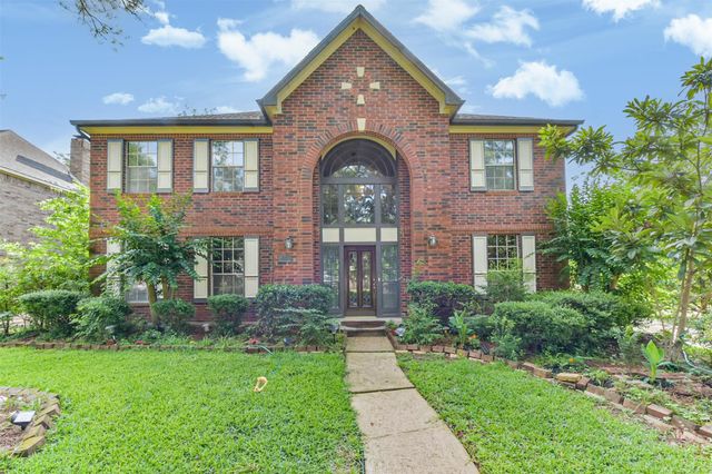 1306 N Gabriel River Circle, Sugar Land, TX 77478