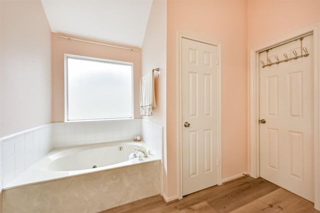 1306 N Gabriel River Circle, Sugar Land, TX 77478