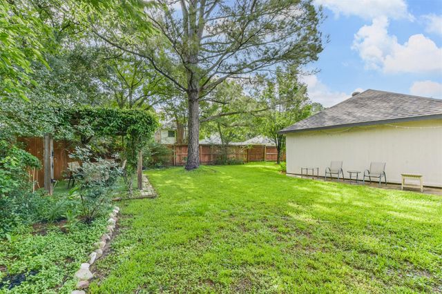 1306 N Gabriel River Circle, Sugar Land, TX 77478