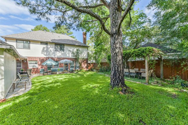 1306 N Gabriel River Circle, Sugar Land, TX 77478