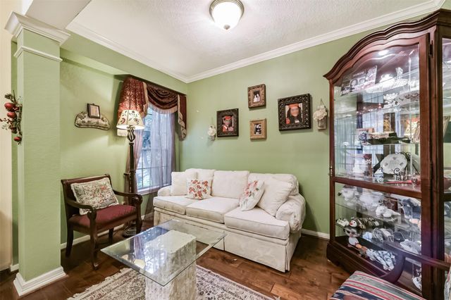1306 N Gabriel River Circle, Sugar Land, TX 77478